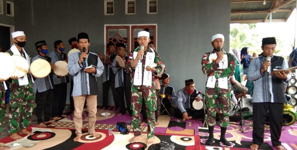 ADA HADROH BREMORO DI ACARA RESEPSI PERNIKAHAN