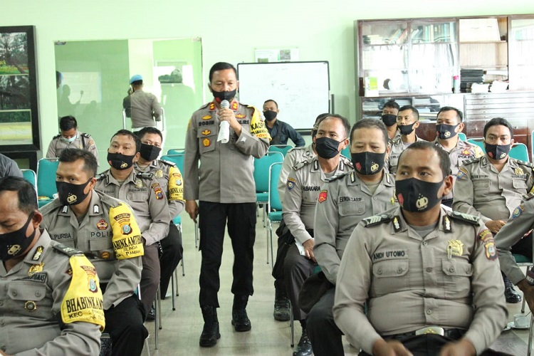 Kapolres Serdang Bedagai Bekali Bhabinkamtibmas Disiplin Penegakan Hukum Protokol Kesehatan