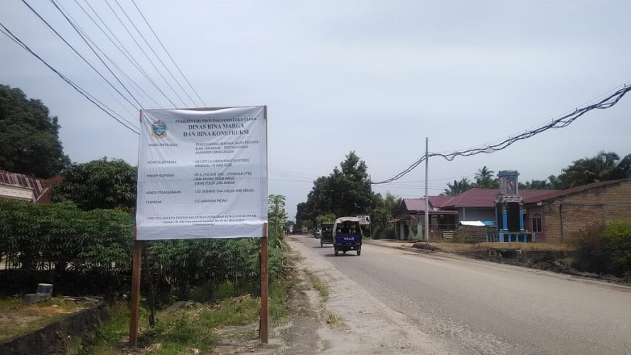 Perbaikan Ruas Jalan Kerasaan-Perdagangan Diduga Dinilai Tidak Transparan, Warga Resah Rawan Banjir