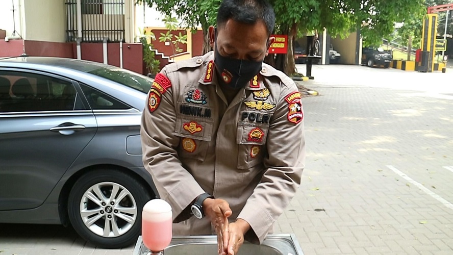 Kabaharkam Polri Apresiasi Den Perintis untuk Cegah Penyebaran COVID-19 di Kantor