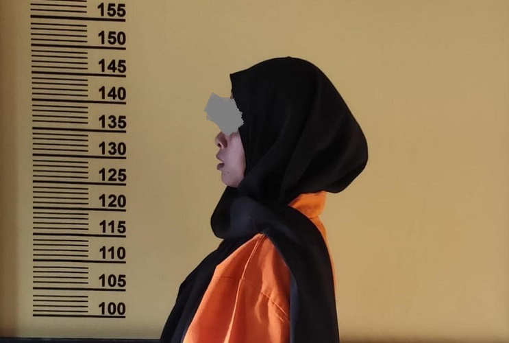 Sat Resnarkoba Polres Rokan Hilir Berhasil Mengamankan Seorang IRT Saat Diduga Transaksi Sabu