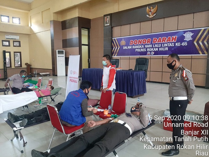 Satlantas Polres Rohil Bersama PMI Gelar Donor Darah