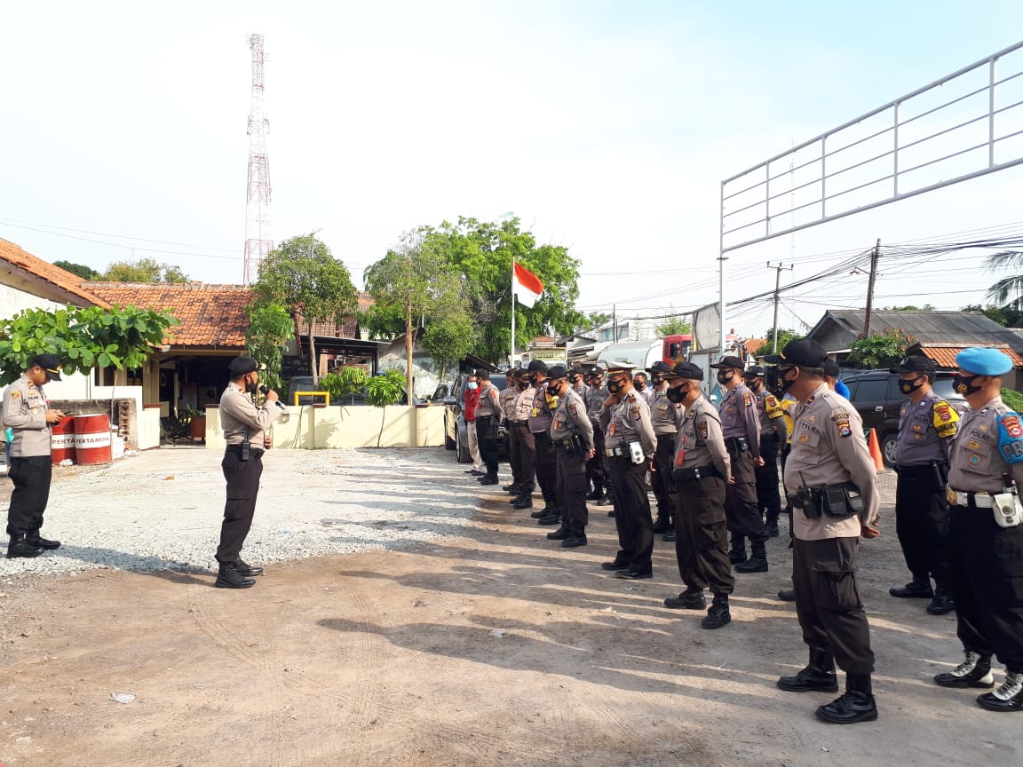 Polres Cilegon Melaksanakan Apel Kesiapan Pengamanan Jalur Buruh Kab. Serang