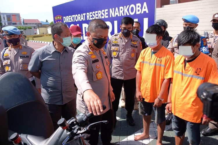 Sat Res Narkoba Polres Bengkalis Bersama Sat Polair Polres dan Bea Cukai Bengkalis Berhasil Gagalkan Upaya Dugaan Peredaran Sabu 19 Kg dan 500 Butir Ekstasi