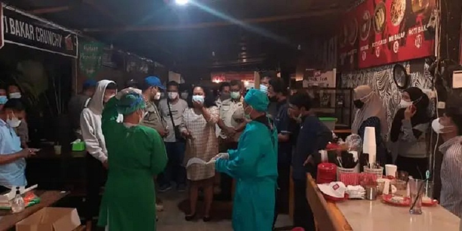 Barika Cafe Didatangi Satgas karena Buka Lewati Waktu, Kedapatan 1 Orang Positif Covid-19
