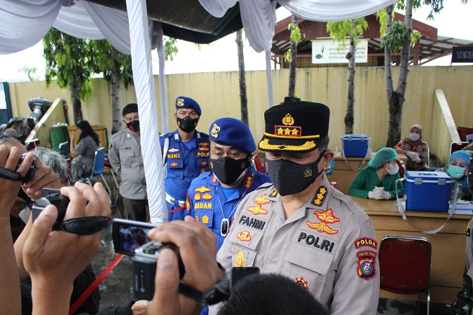 1000 Masyarakat Pesisir Ikuti Vaksinasi yang Digelar Ditpolairud Poldasu