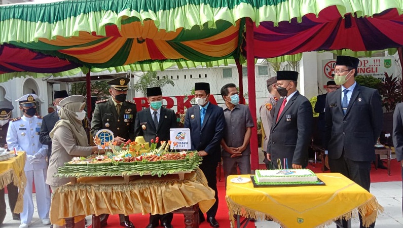 Pimpin Upacara Peringatan 61 Tahun UU Pokok Agraria, Bupati Rohil Sampaikan Amanat Menteri