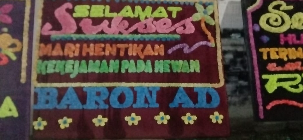 Polsek Medan Area Kembali Dikirim Pencinta Hewan Papan Bunga
