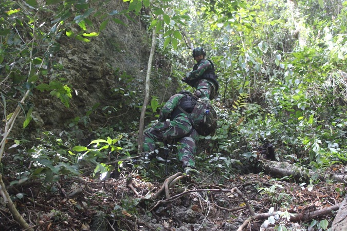 Satgas Pamtas Yonif 131/Brs Laksanakan Patroli untuk Mengecek Patok Batas RI-PNG