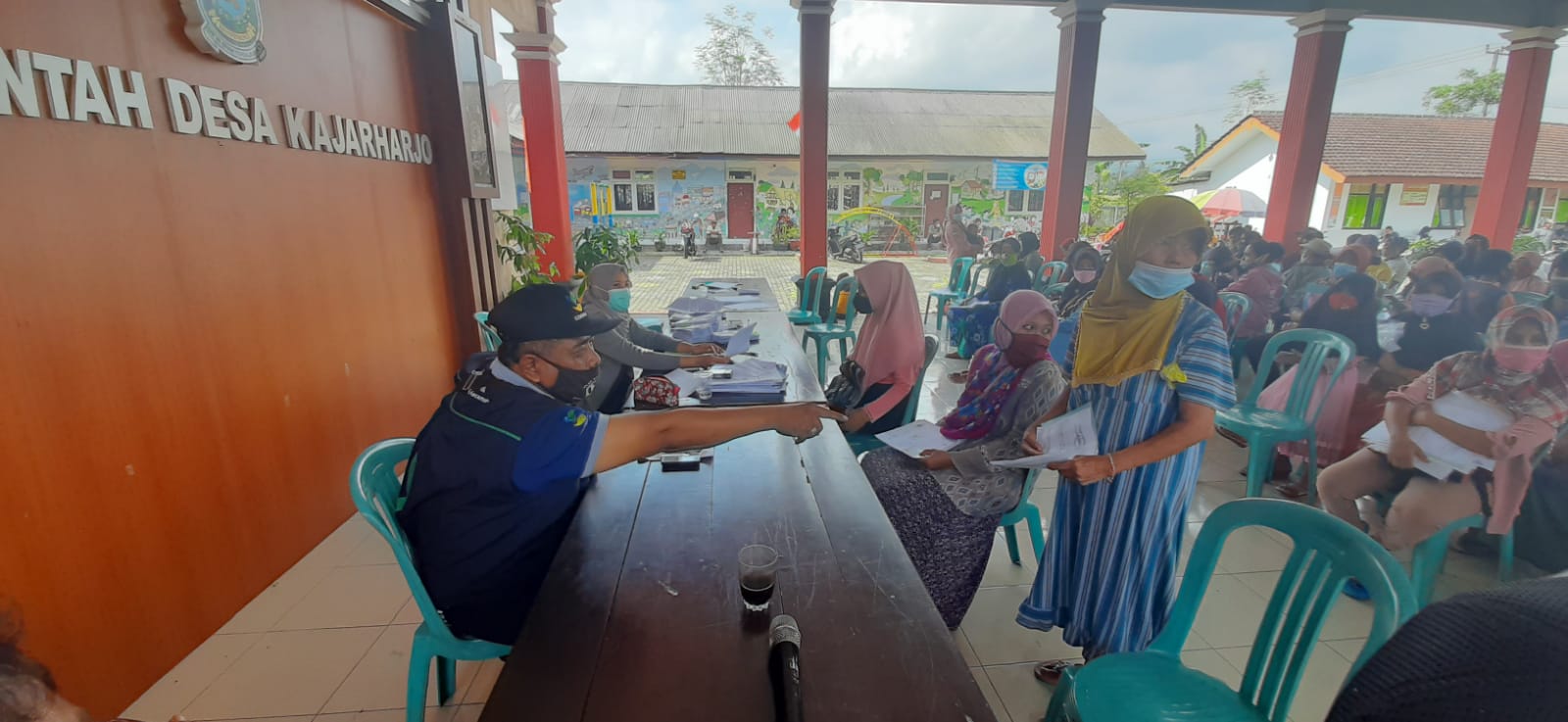Tenaga Kesejahteraan Sosial Kecamatan Monitoring Penyaluran Kartu KKS