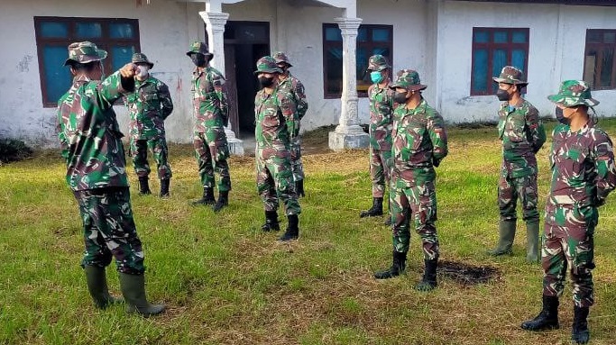 Personel TNI AL dan AU Tergabung DalamTMMD 112 Untuk Mendukung Pembangunan Jalan Baru di Phakpak