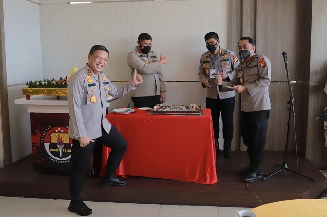 HUT ke-70 Humas Polri, Kapolda Riau: Terus Berkarya dan Tingkatkan Kualitas