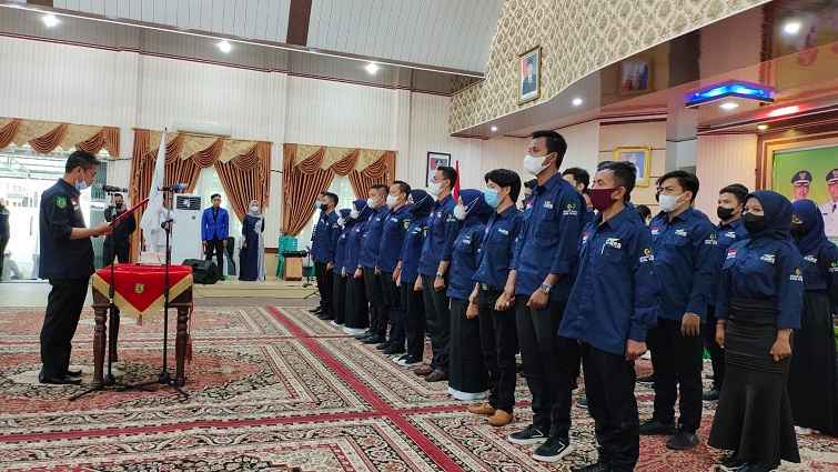 Pengurus Gerakan Milenial Rokan Hilir Bangkit Dilantik, Bupati: Milenial Harus Bisa Mandiri