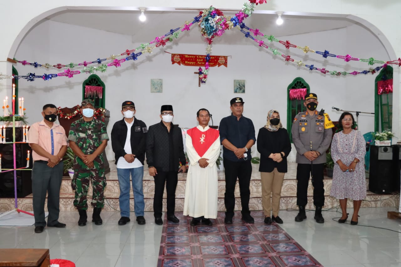 Kapolres Madina dan Forkopimda Lakukan Pengecekan Pelaksanaan Ibadah Kebaktian Malam Natal