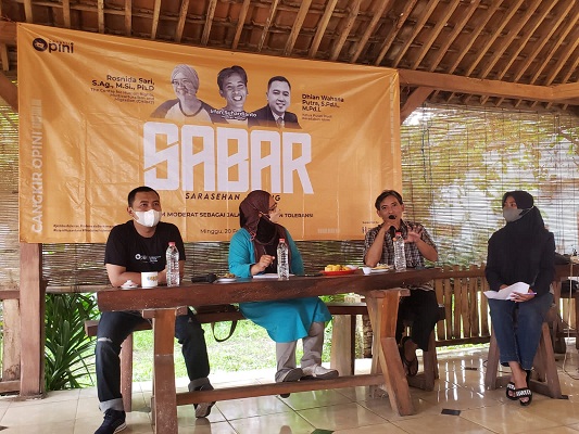 Bersama Mantan Napiter dan Mahasiswa, Cangkir Opini Sebarkan Paham Moderasi Agama di Jember