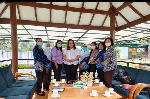 Ketua TP PKK Pakpak Bharat, Ny. Juniatry Franc Tumanggor Terima Audensi Pengurus HIMPAUDI