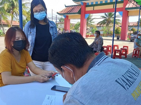 Tim Vaksinator Polres Kubu Raya Menggelar Vaksin Polri di Yayasan Bhakti Suci