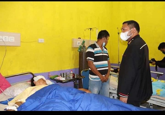 Bupati Jenguk Korban Musibah Truk