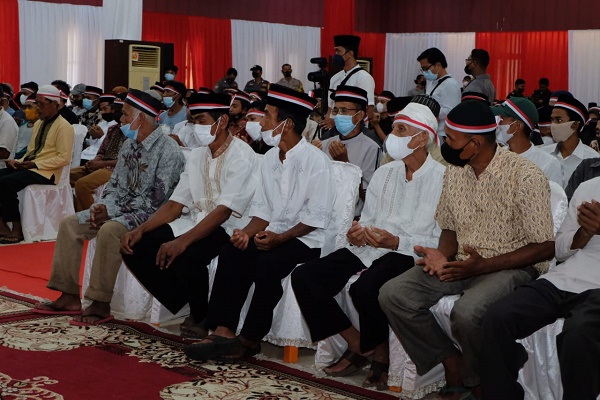 Cabut Bai'at Massal Mantan Anggota NII di Dharmasraya, Kadensus 88 AT Polri: Jumlah Paling Besar Hari Ini yang Dilakukan