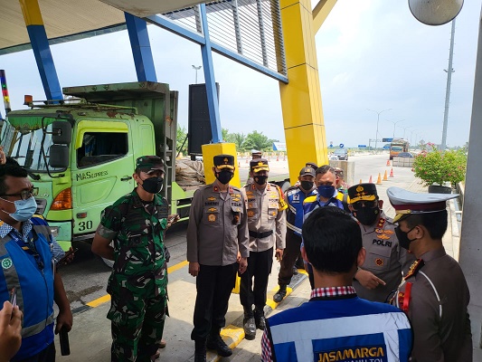 Kapolda Sumut Meninjau Skema Rekayasa Lalulintas Jelang Arus Mudik di Exit Tol Tebing Tinggi