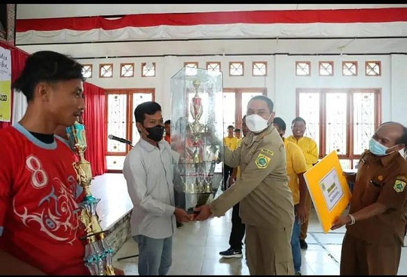 Turnamen Voli Bupati Cup Resmi Berakhir Tanjung Meriah Juara I