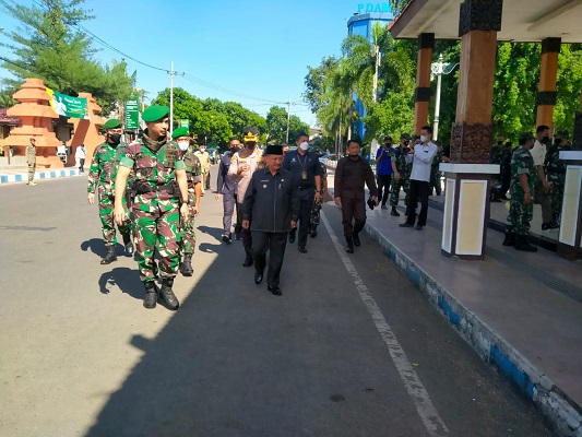 Pasminlog Puslatpur Marinir 5 Baluran Hadiri Pembukaan TMMD