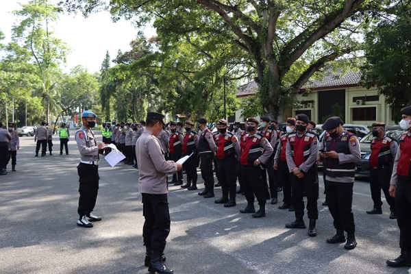 Polresta Deli Serdang Mengawal Unras Damai DPP AMPK