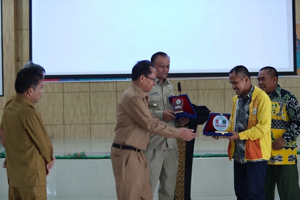 Ratusan Mahasiswa Unimed KKN di Pakpak Bharat