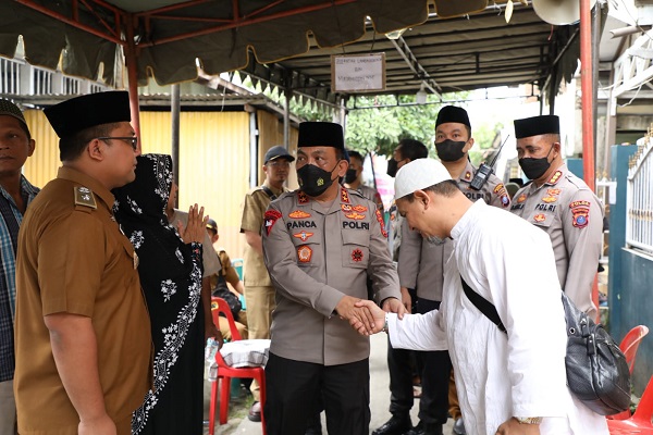 Ayah Mertua Wasekjend PBNU Meninggal Dunia, Kapolda Sumut Melayat ke Rumah Duka