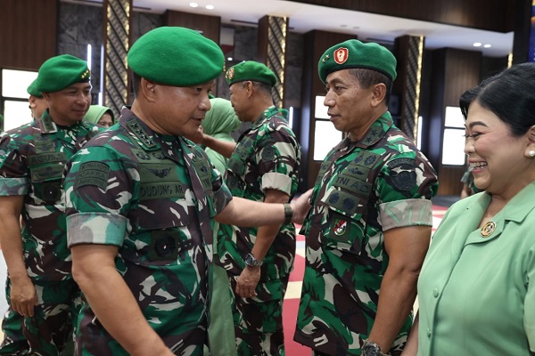 Kasad Memimpin Laporan Korps Kenaikan Pangkat 19 Pati TNI-AD