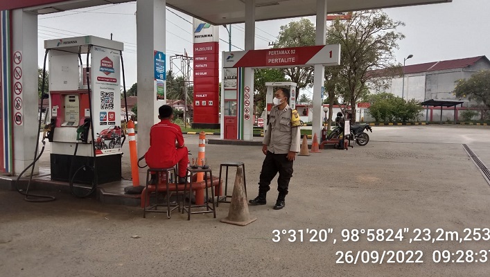 Personil Polsek Pagar Merbau Polresta Deli Serdang Rutin Laksanakan Patroli ke SPBU