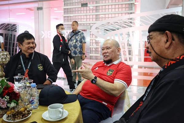 Ketua DPD RI Nonton Laga Timnas, Asprov Jatim Siap Usung LaNyalla Menjadi Ketua Umum PSSI
