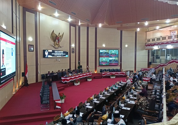 Laporan Hasil Reses Anggota DPRD Medan Dapil 1-5 di Rapat Paripurna