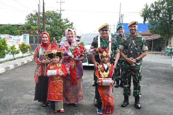 Danpussenarmed Mengunjungi Markas Batalyon Armed 2Kilap Sumagan