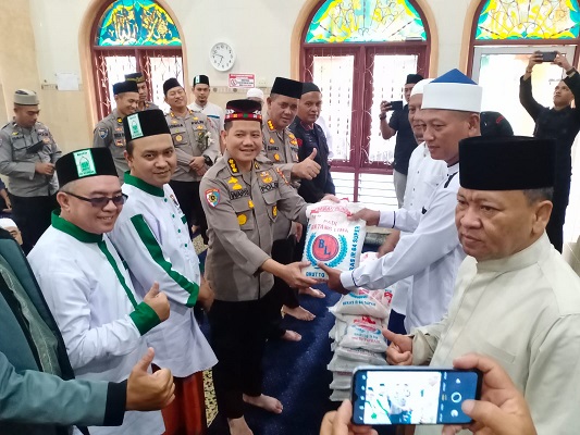 Polda Sumut Jumat Curhat di Masjid Baiturrahman