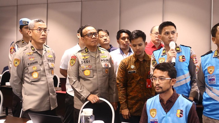 Polri Bentuk Posko Monitoring Pantau Penerimaan Anggota Secara Realtime untuk Pertama Kalinya
