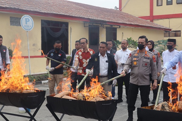 Kapolresta Deli Serdang Pimpin Giat Pemusnahan Barbut Narkotika