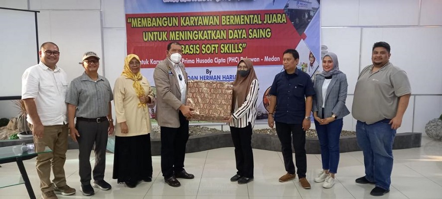 Terus Tingkatkan Kualitas Pelayanan, PT PHC Medan Gelar Pelatihan Kembangkan Skill Karyawan