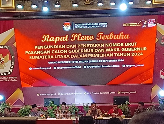 KPU Sumut Menggelar Pencabutan Nomor Urut Paslon Gubernur dan Wagub di Grand Mercure Hotel
