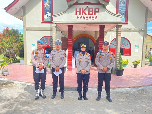 Kapolres Samosir Memastikan Peringatan Ibadah Hari Kenaikan Yesus Kristus Tahun 2025 di Wilayah hukum Polres Samosir