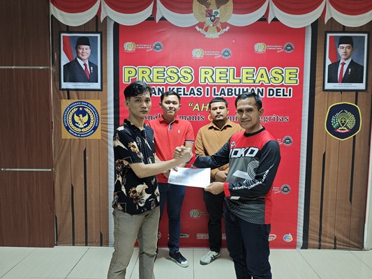 Program Amnesti Diterima oleh Warga Binaan Rutan Kelas I Labuhan Deli dari Bapak Presiden Prabowo